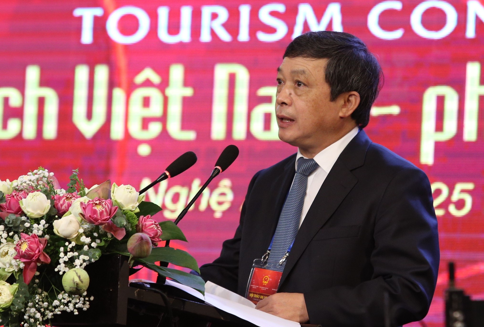 phat trien du lich sau dich anh 2