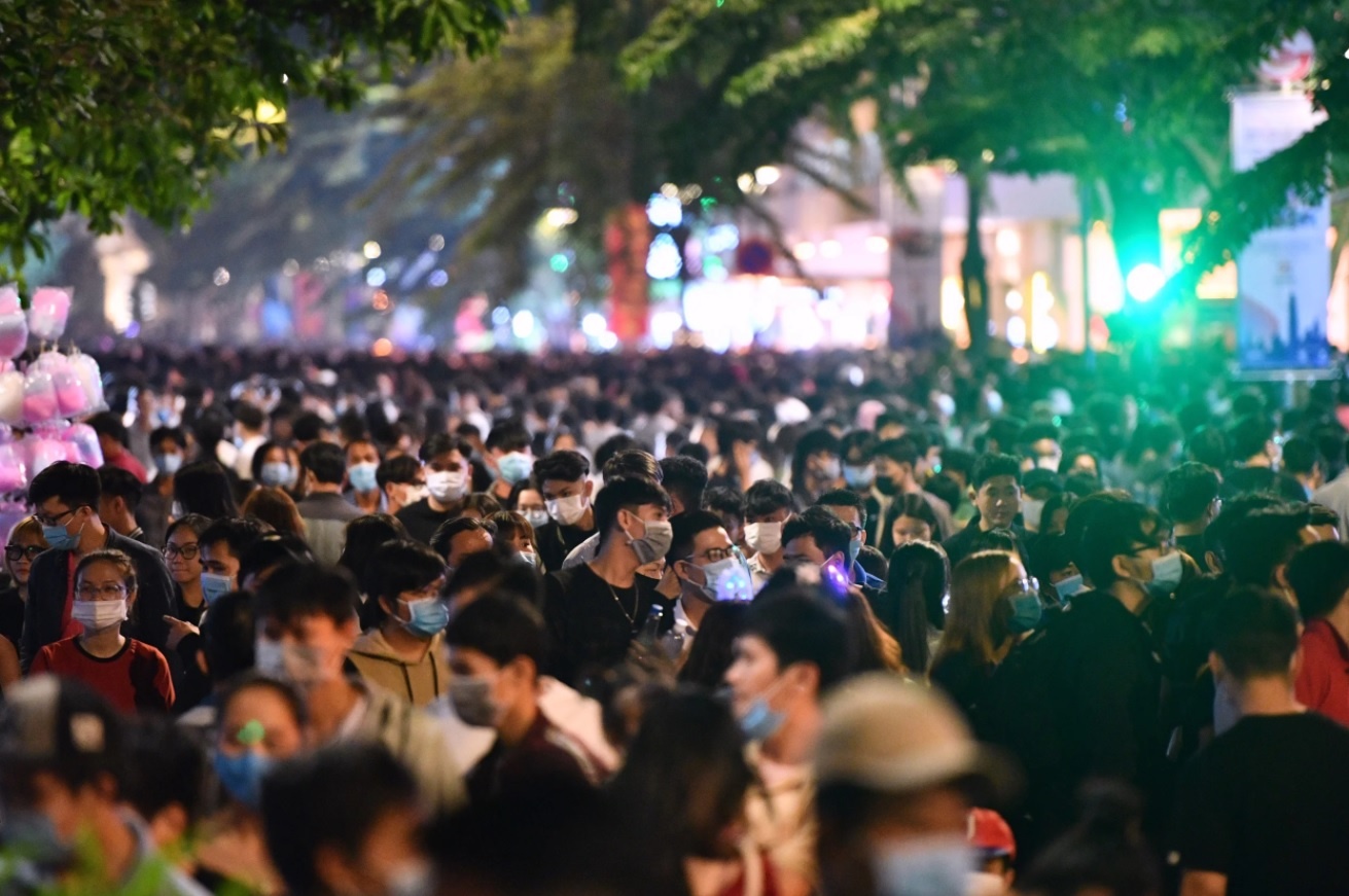 dung ban phao hoa dip Tet anh 2