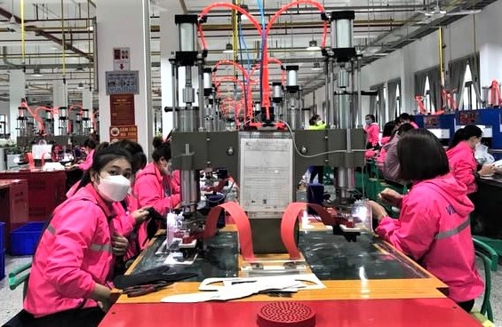 cong nhan dinh cong anh 1