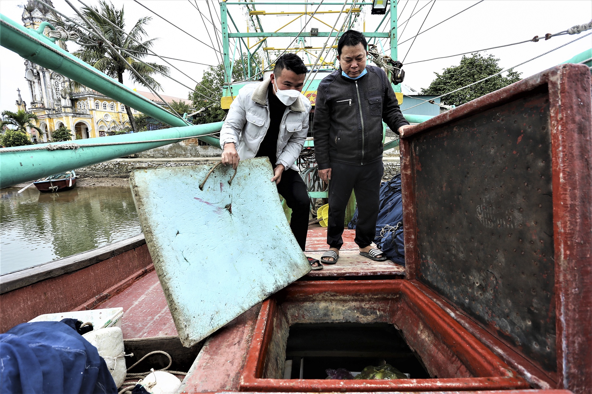 nghe bien thieu lao dong anh 2