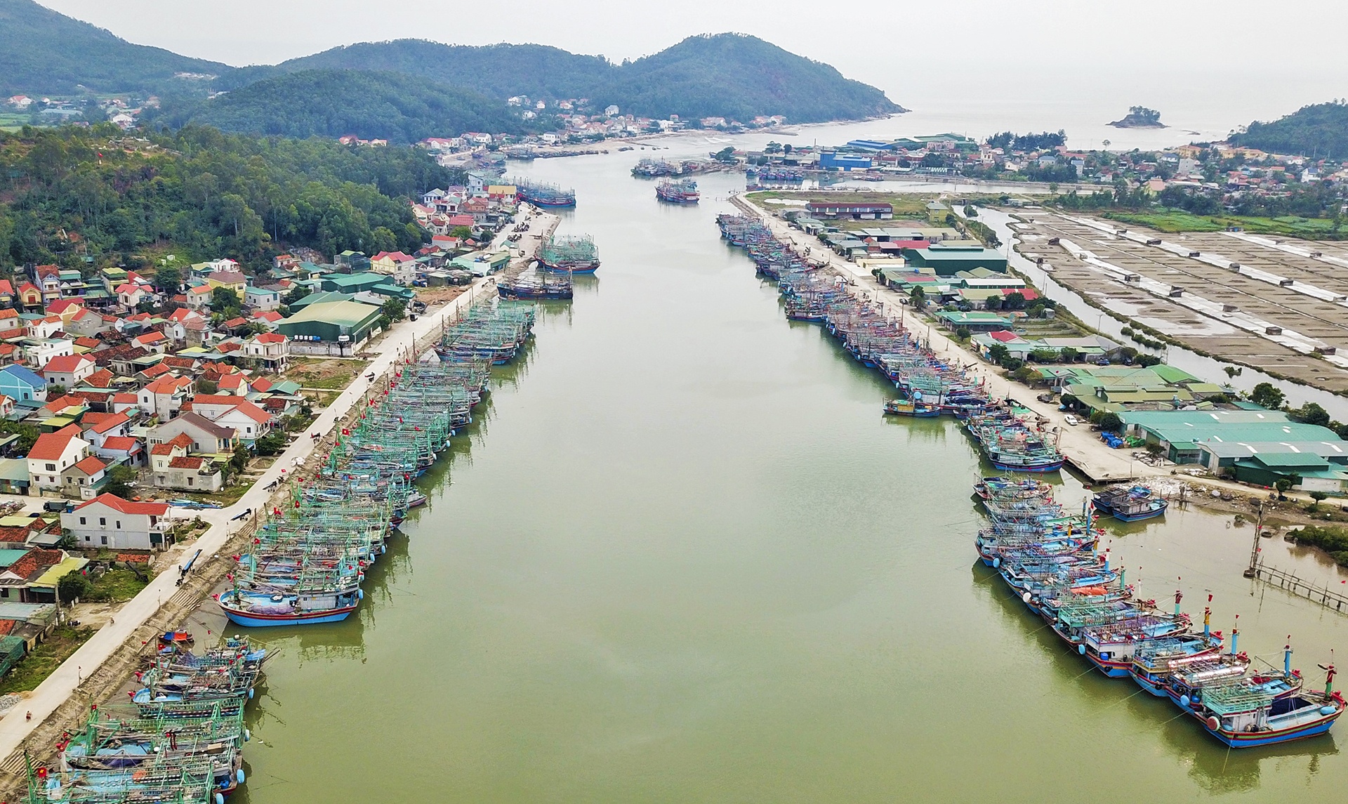 nghe bien thieu lao dong anh 1