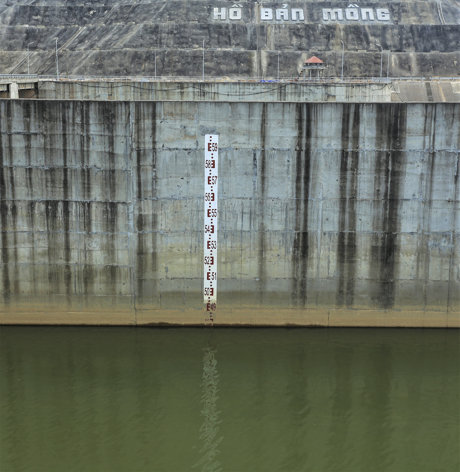 ho thuy loi nghin ty anh 7