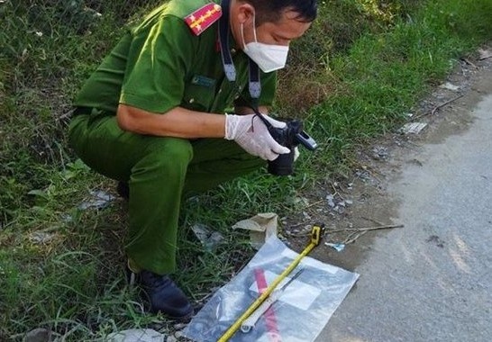 Chu lo mo lon bi dam tu vong hinh anh