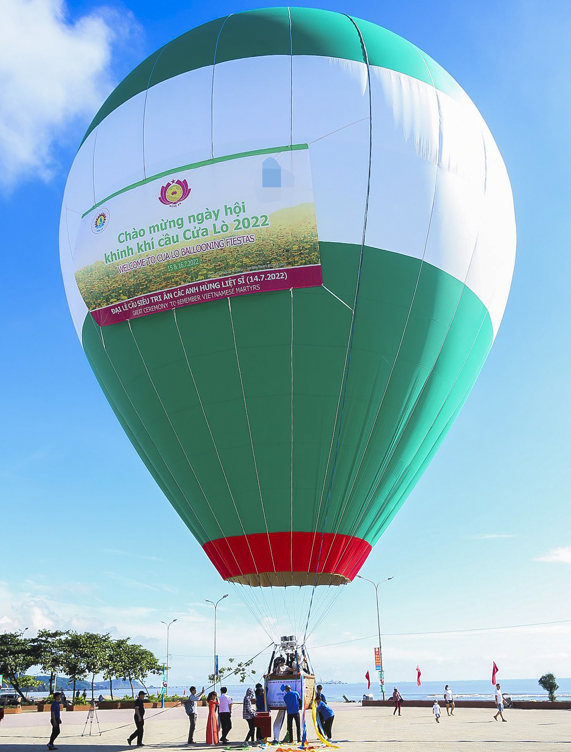 ngam khinh khi cau o bien Cua Lo anh 5