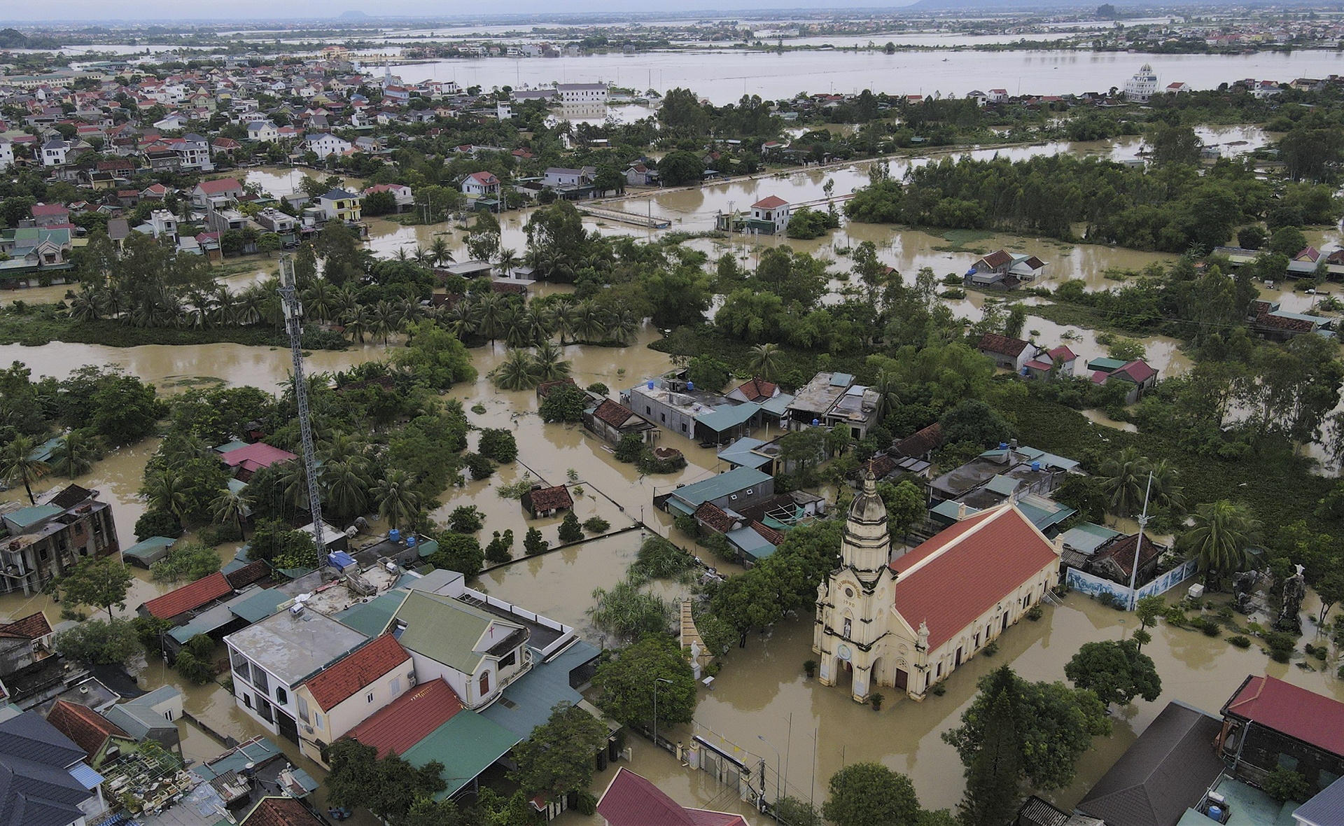mua lu Nghe An anh 1