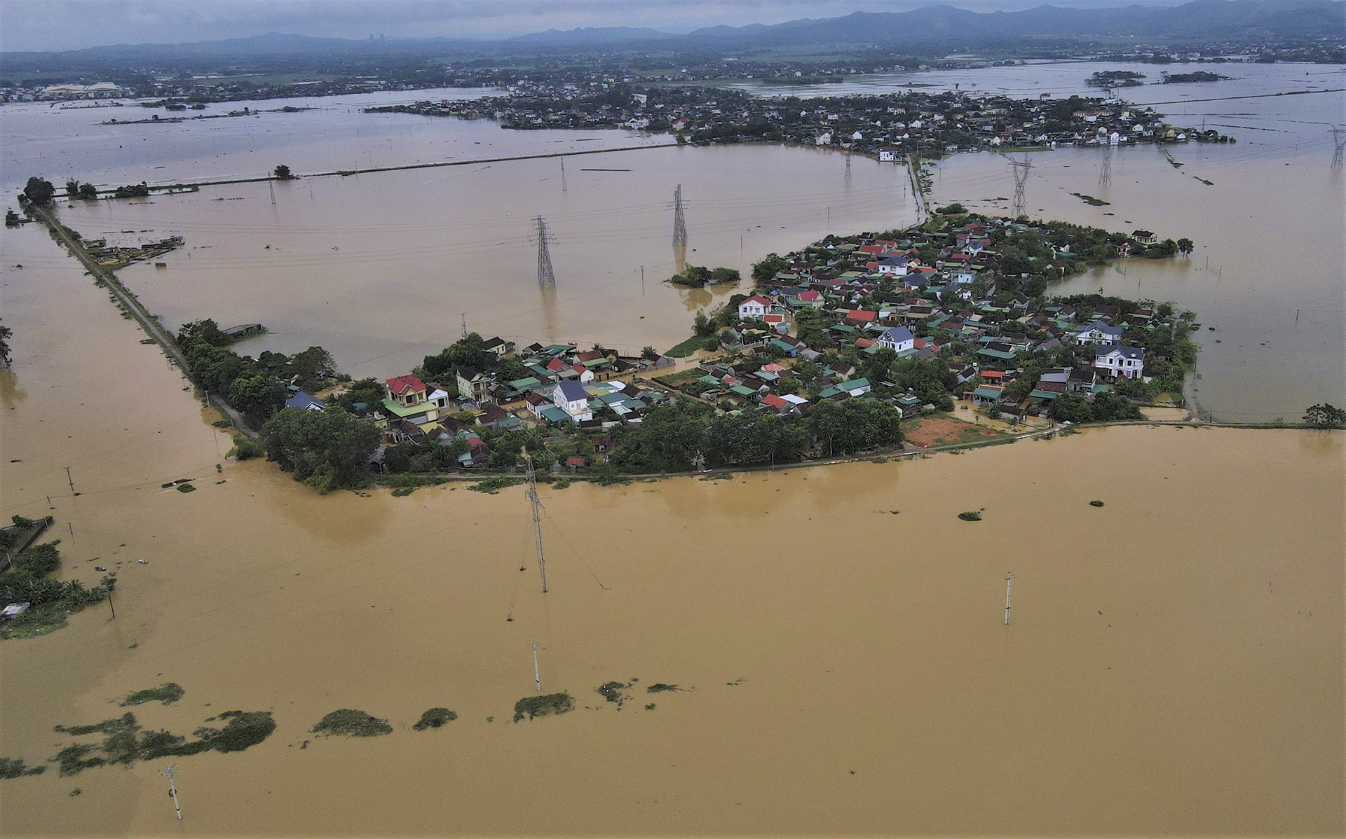 mua lu Nghe An anh 12