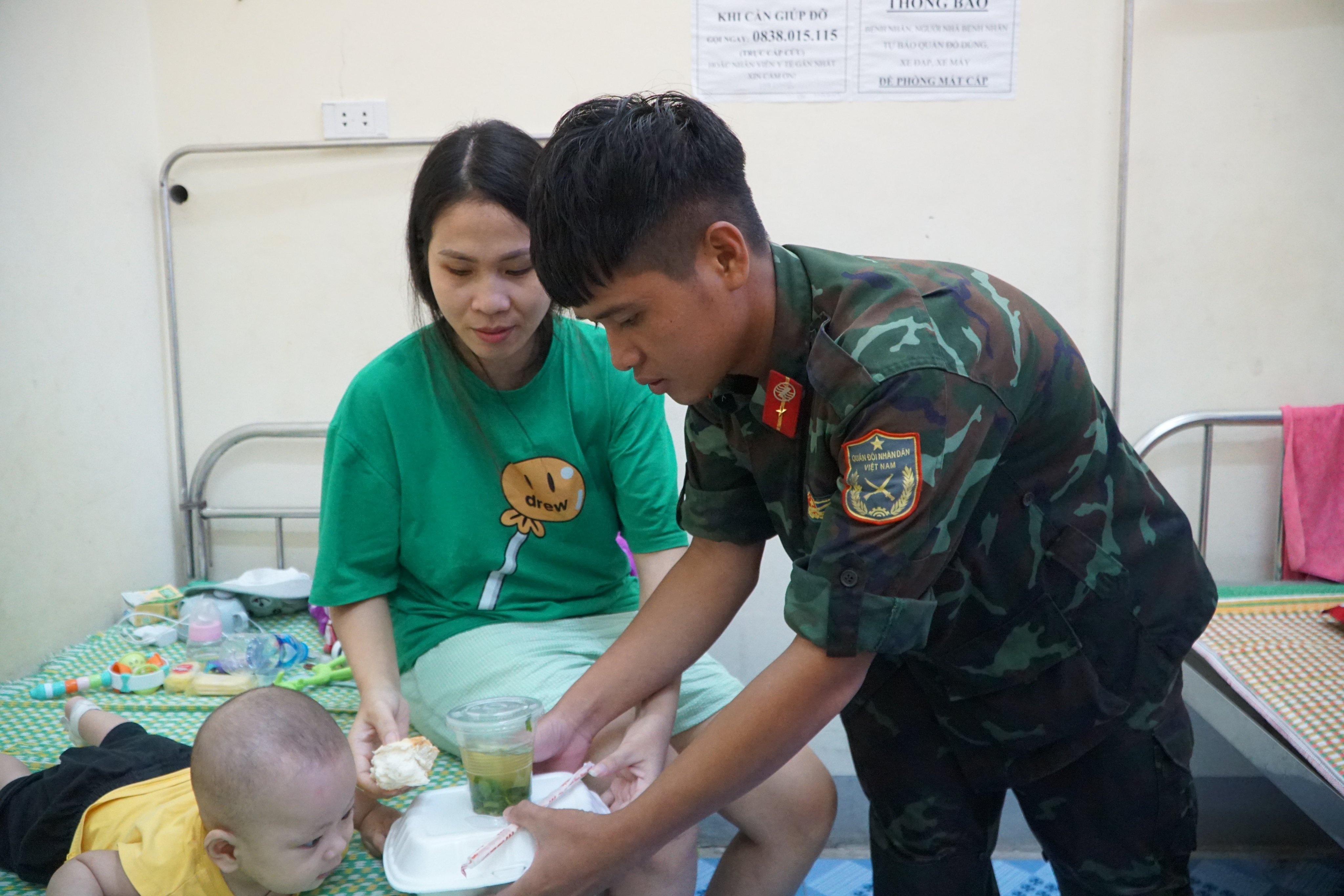 mua lu Nghe An anh 2