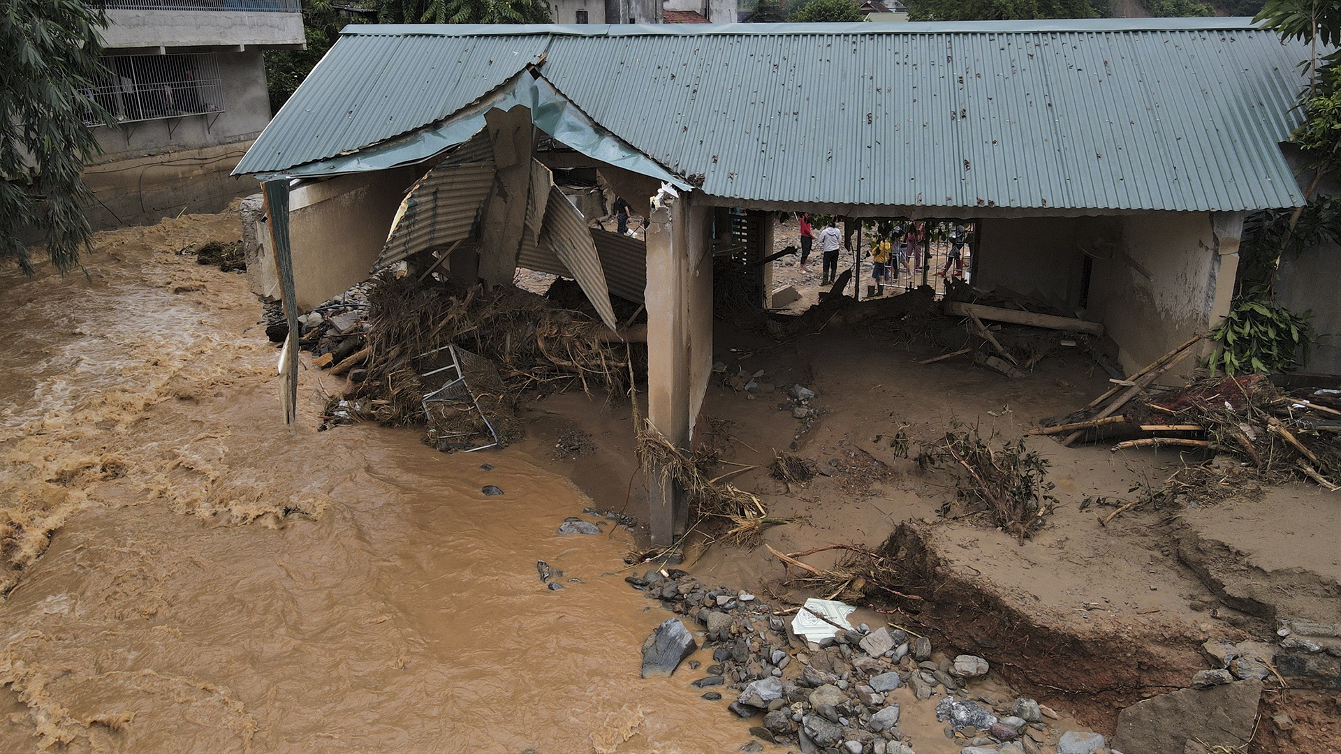 lu quet Nghe An anh 3