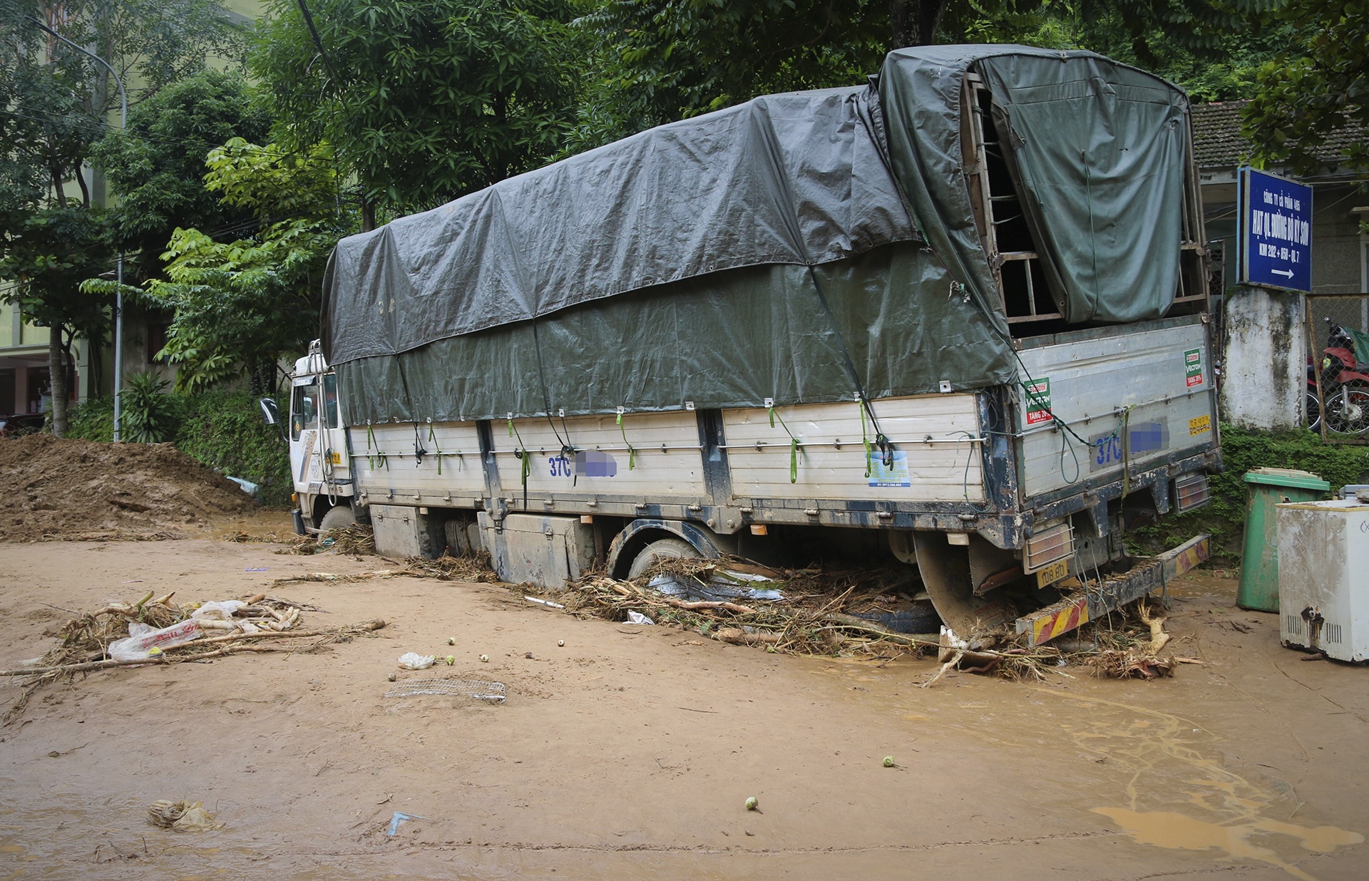 lu quet Nghe An anh 12