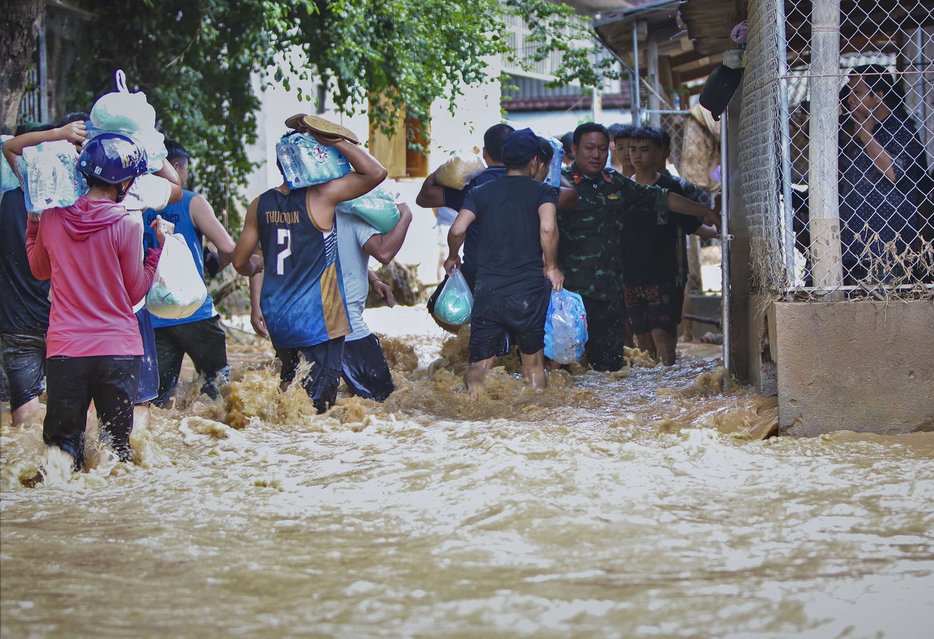 vùng lũ Nghệ An ảnh 5 vung lu Nghe An anh 5