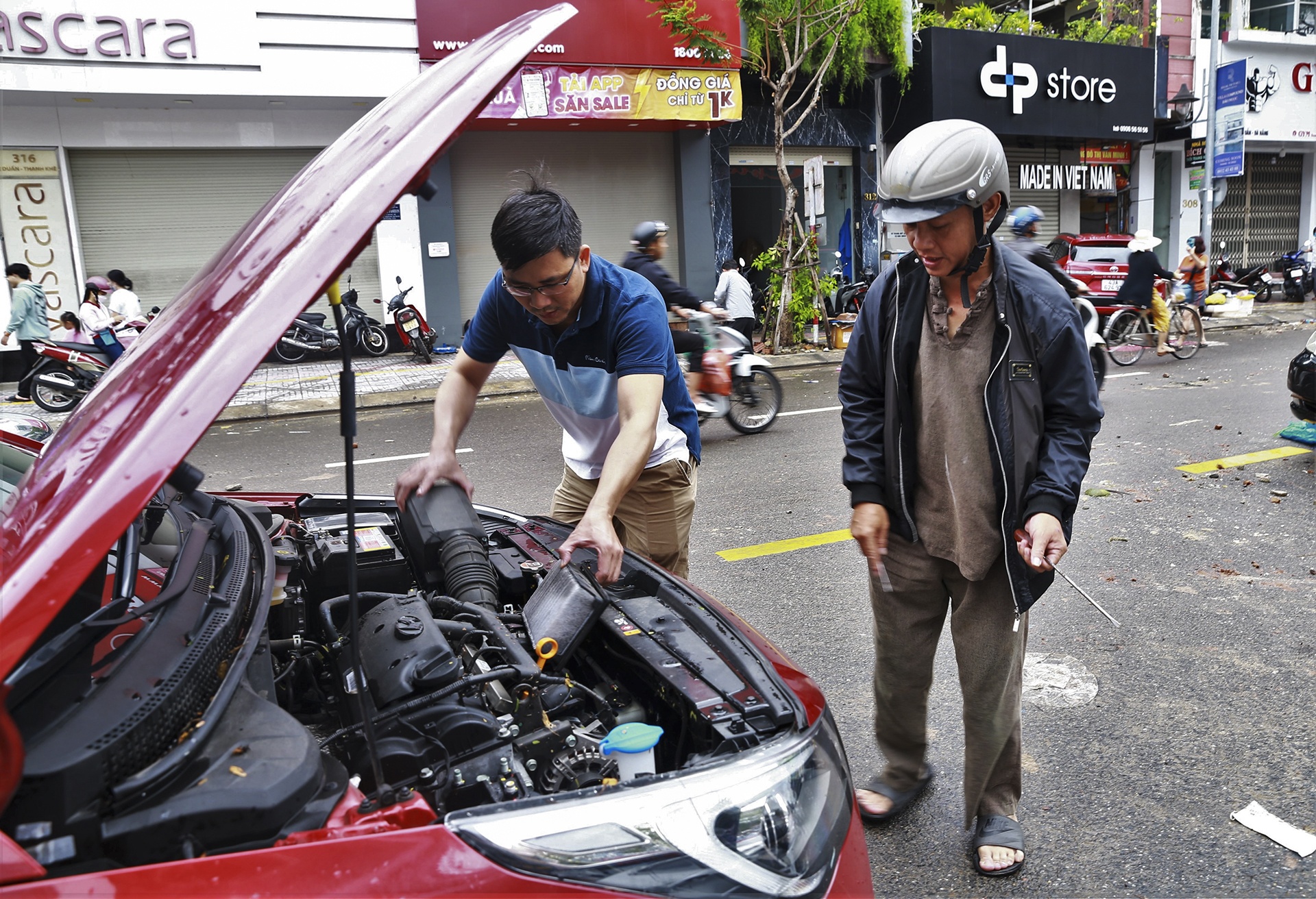 Da Nang ngap lut anh 11
