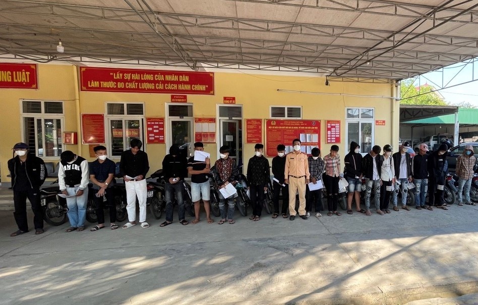 lang lach danh vong anh 1