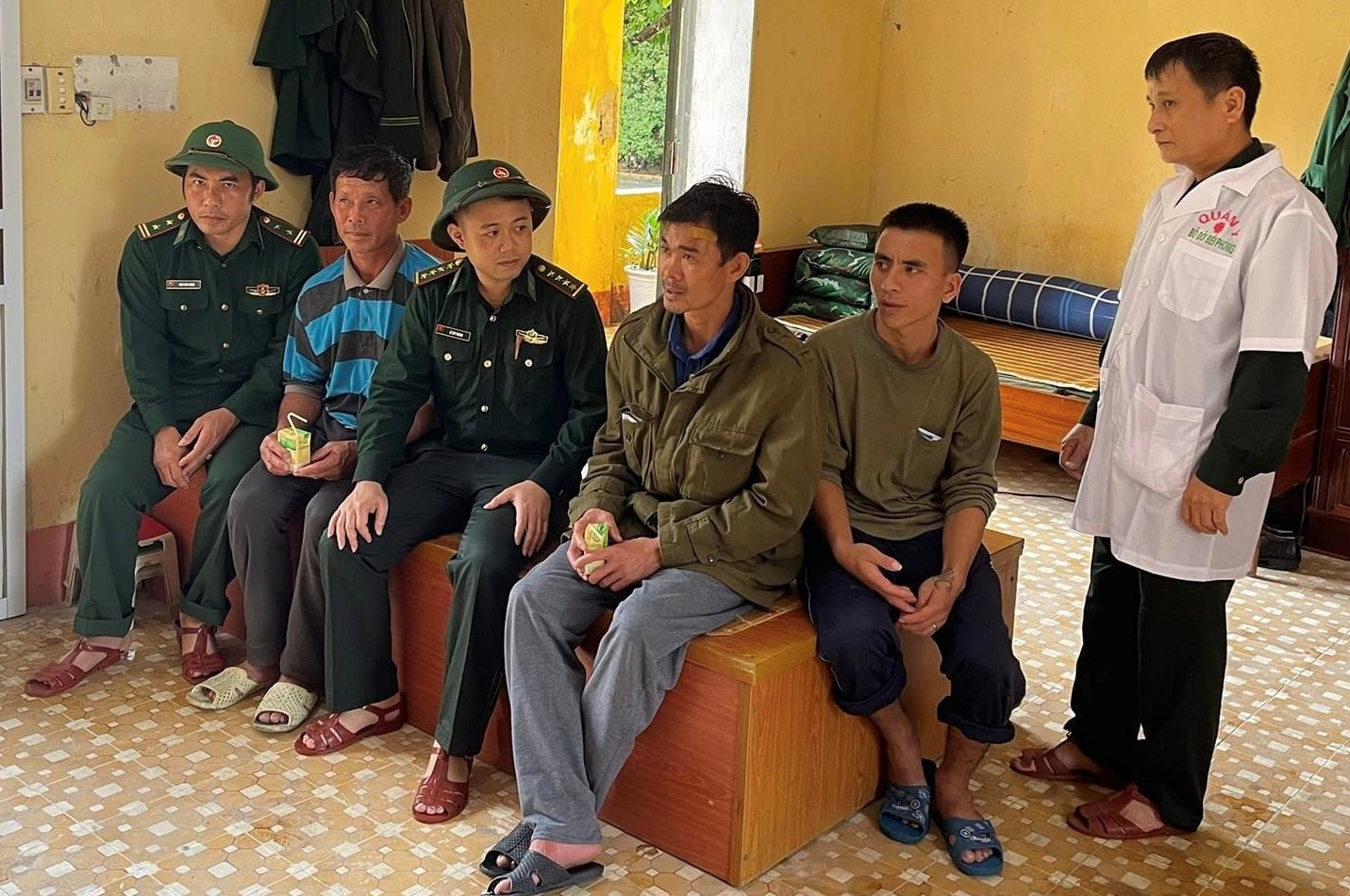 chim tau tren bien anh 1