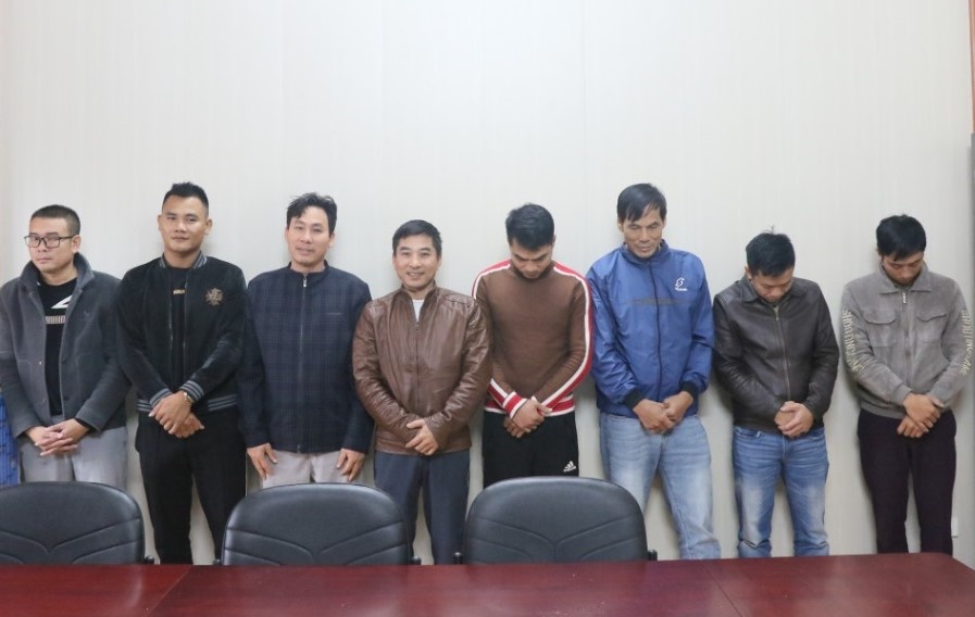 ép trả nợ ảnh 1 ep tra no anh 1