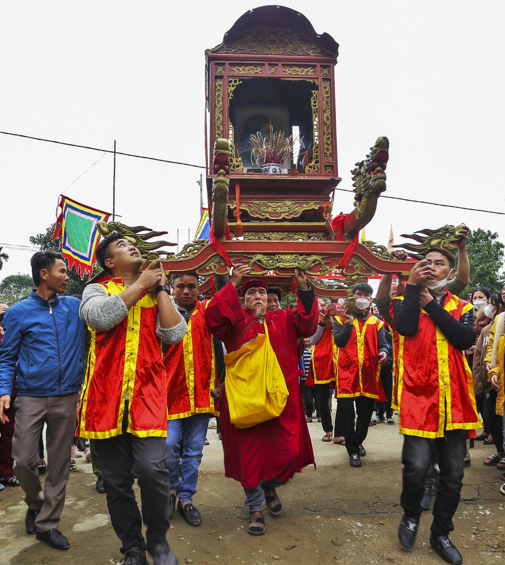 bau vat vua ban anh 3