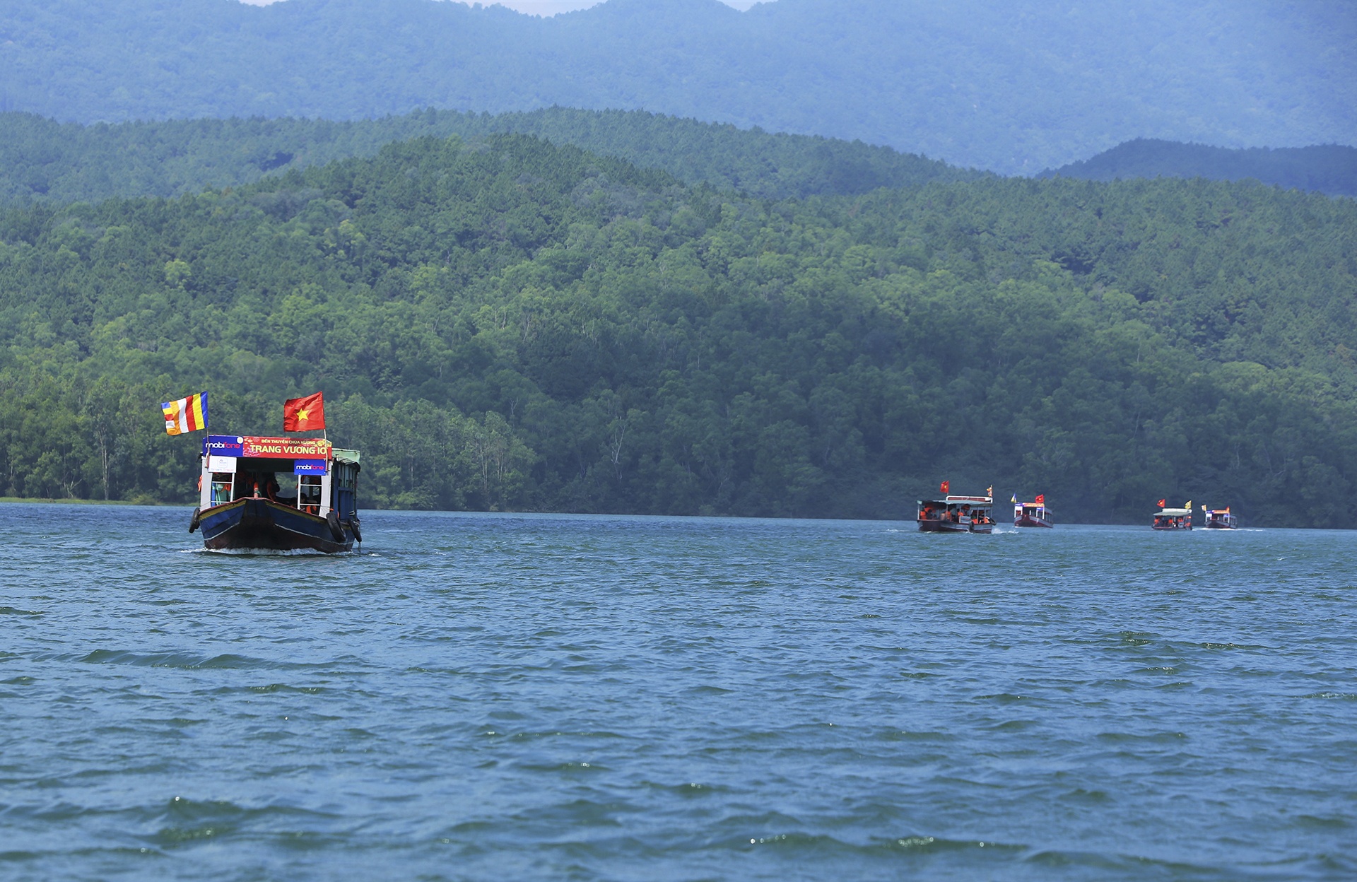 tray hoi chua Huong anh 5