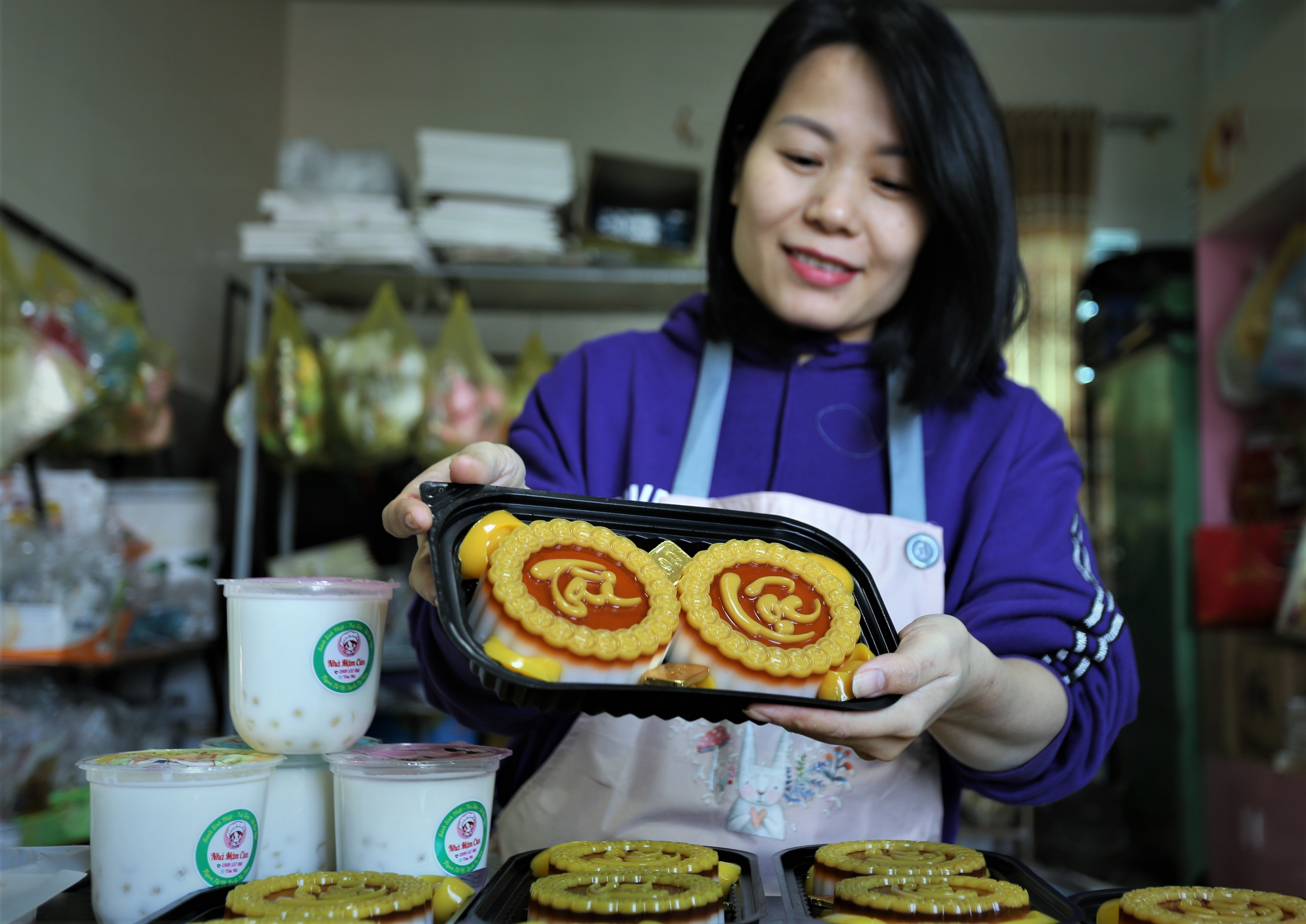 Xuyen dem lam 'vang an duoc' van khong kip giao khach ngay Than Tai hinh anh