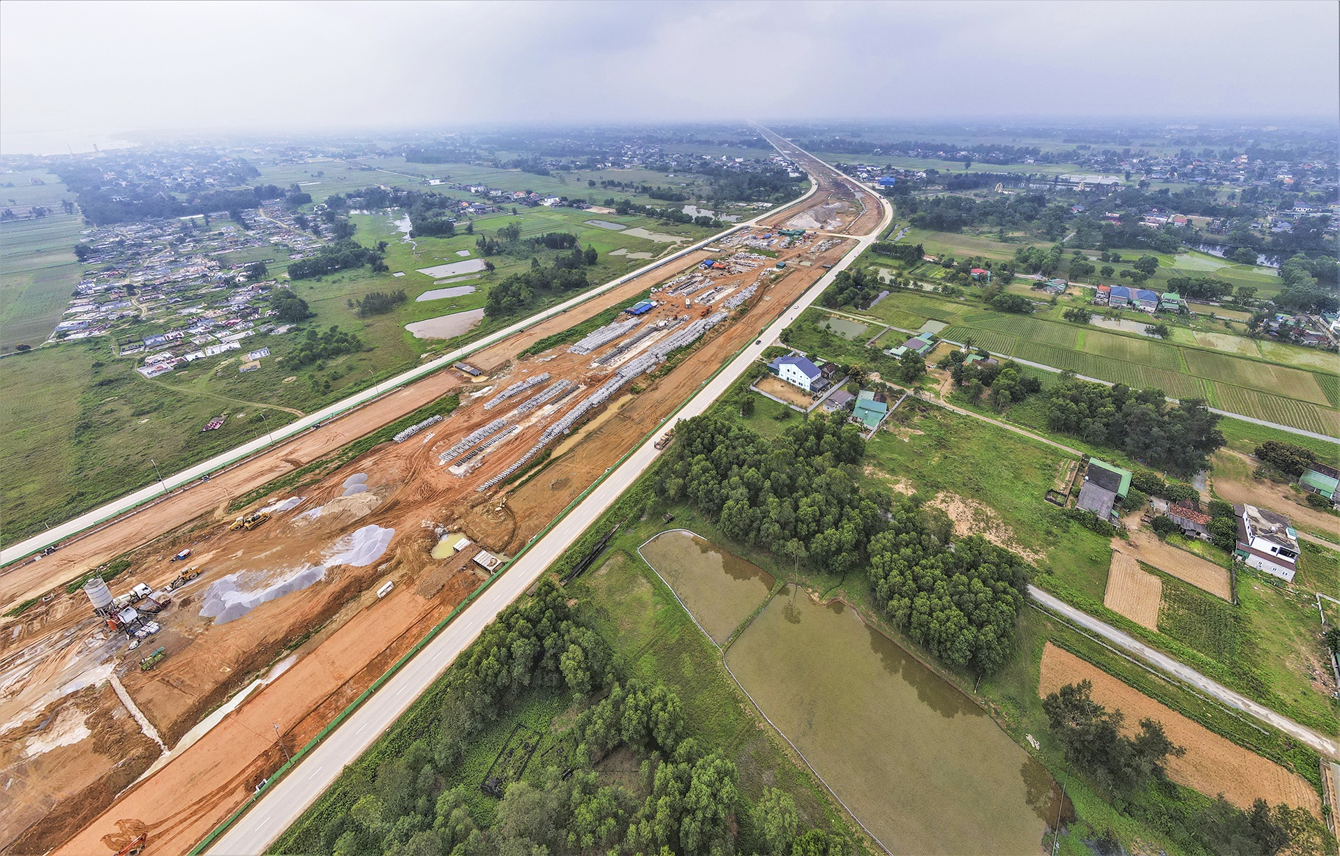 Dai lo nghin ty noi TP Vinh voi pho bien Cua Lo hinh anh