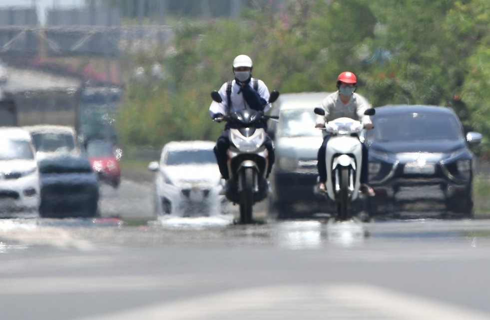 Nghe An nong gan 40 do C hinh anh