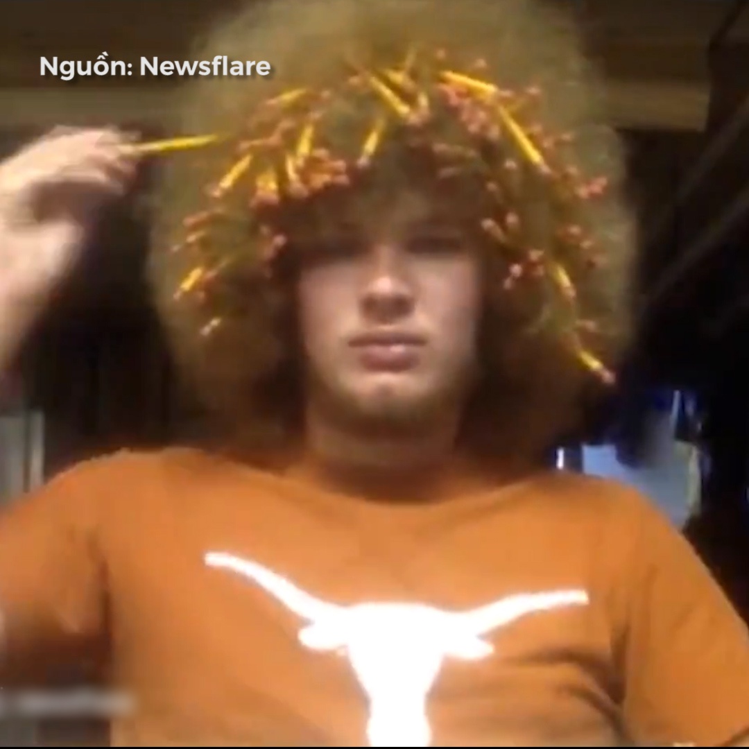 Chang trai gan 288 cay but chi len toc hinh anh