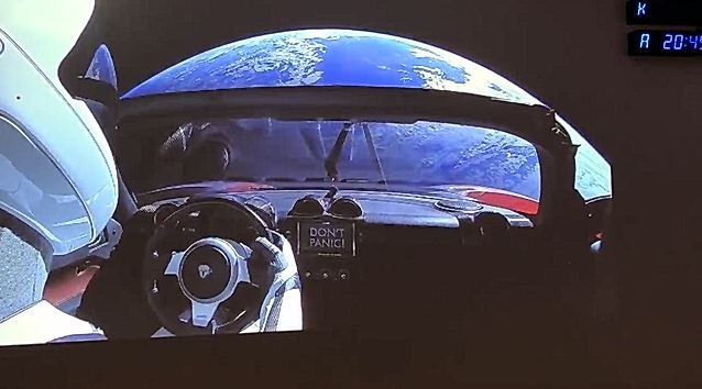 Trai dat nhin tu Falcon Heavy hinh anh