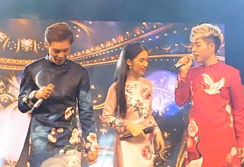 Man vu dao nhu 'chem trai cay' cua Duc Phuc hinh anh