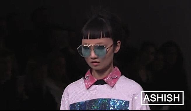 Highlight London Fashion Week 2018 hinh anh