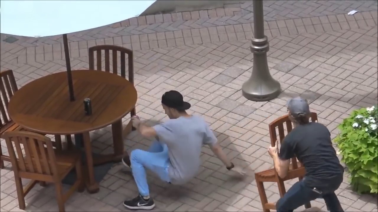 Tro choi giat ghe khien nhieu nguoi tuc dien o My hinh anh