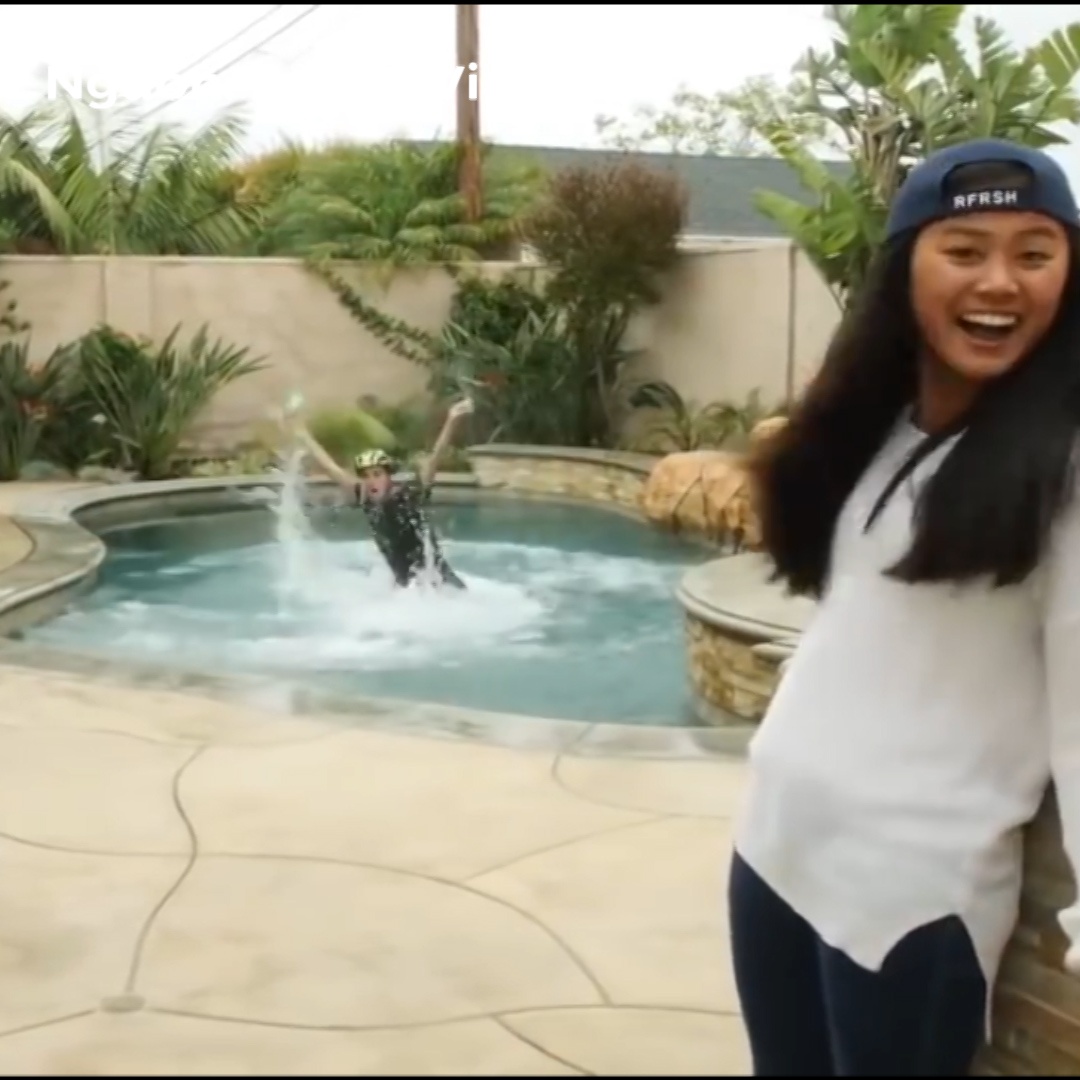 Lac mat voi man ao thuat 