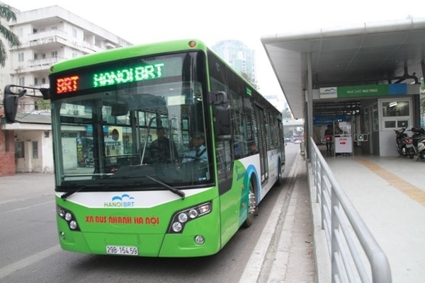 Ha Noi de xuat xe may di vao lan BRT hinh anh