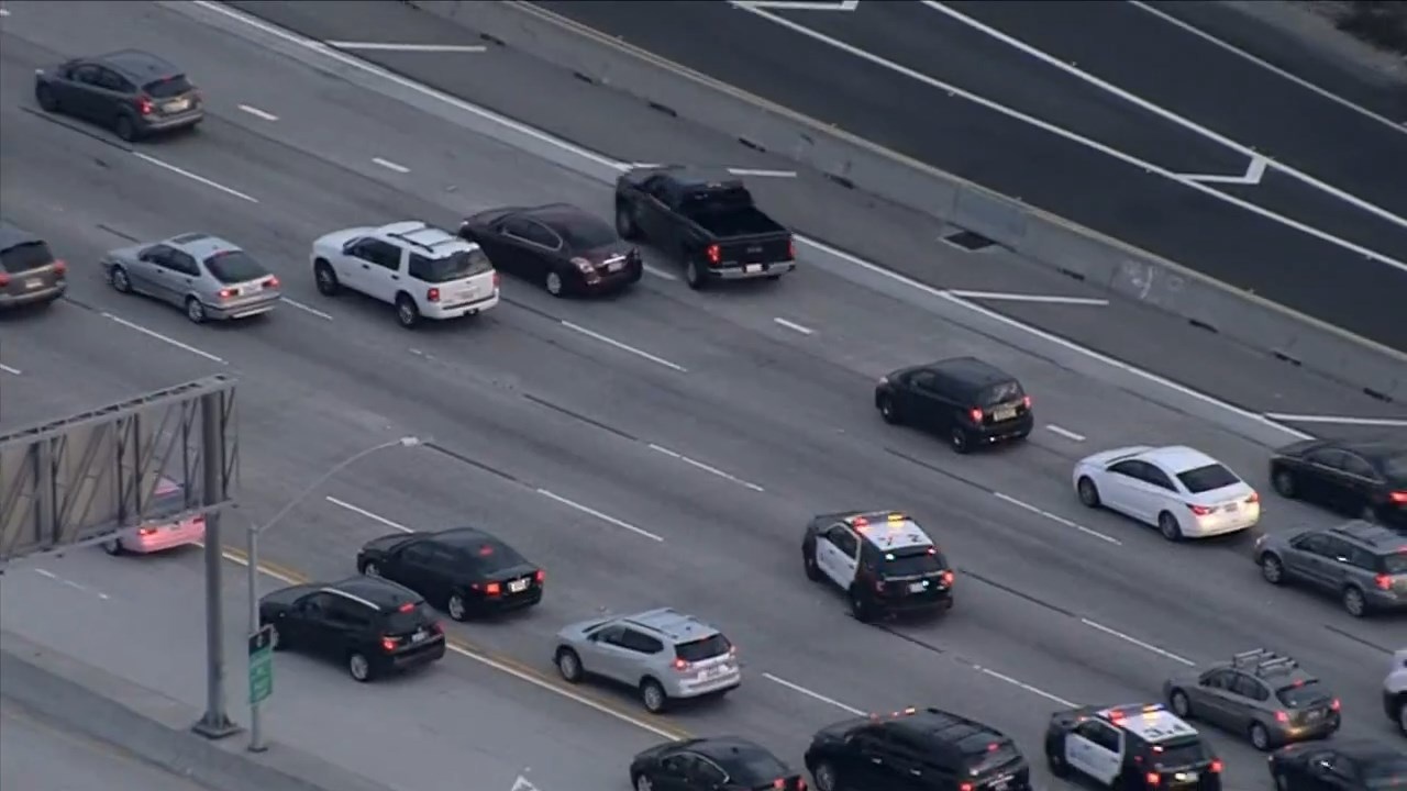 Clip canh sat My ruot duoi nghi pham kich tinh nhu phim hanh dong hinh anh