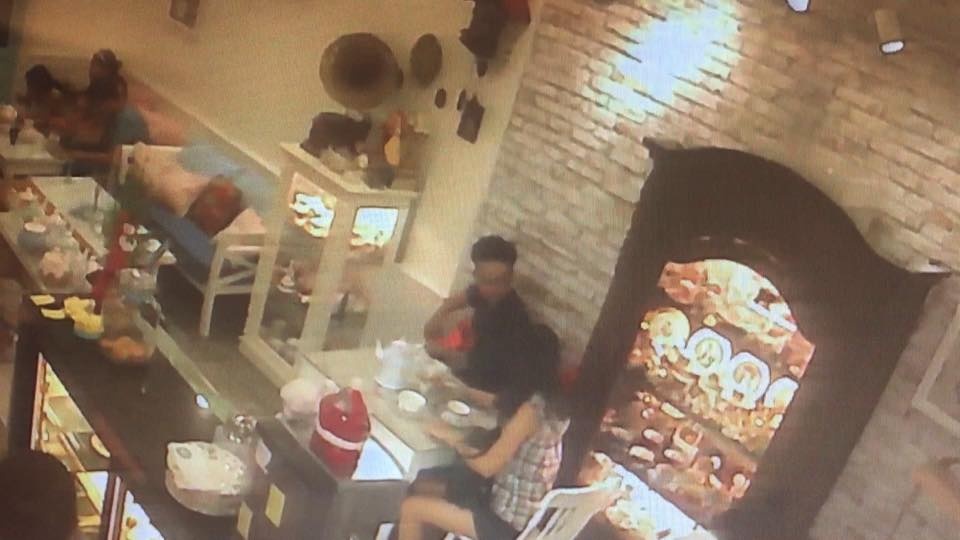 Clip cap doi bi to trom giay tri gia hon 20 trieu dong hinh anh