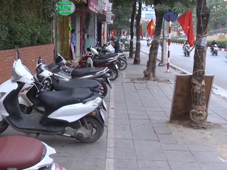 Ha Noi mot nam sau chien dich dep via he hinh anh