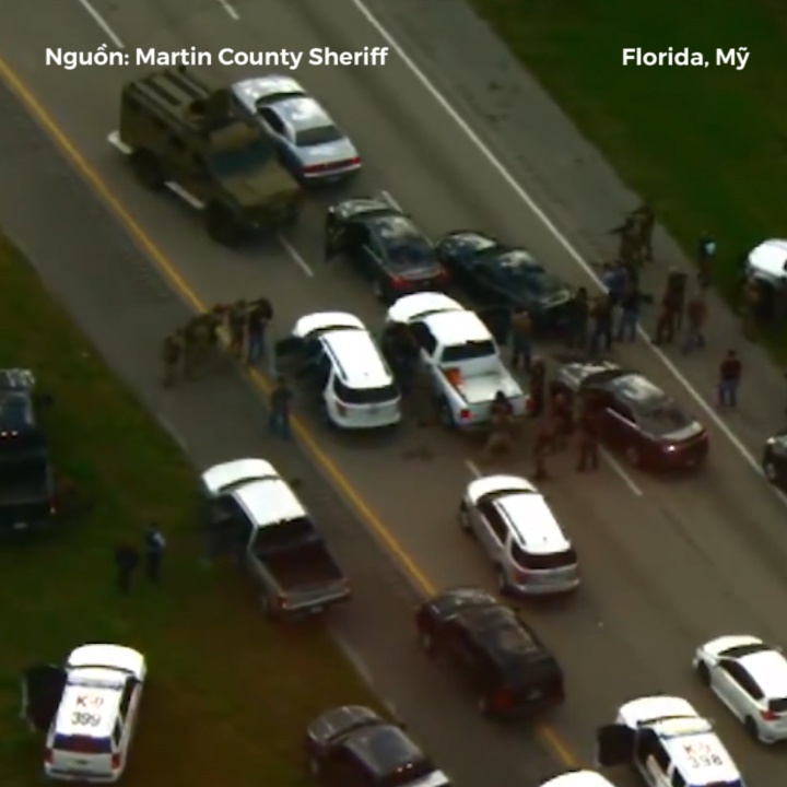 Clip doi hinh chuyen nghiep cua canh sat My vay bat nghi pham hinh anh