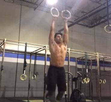 'Sap mat' voi nhung man bieu dien the thao bat thanh hinh anh