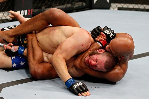 Nhung pha khoa don dam chat ky thuat tren san dau MMA hinh anh