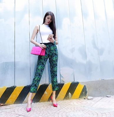 Du cach nguoi Viet 'an gian' chieu cao hinh anh