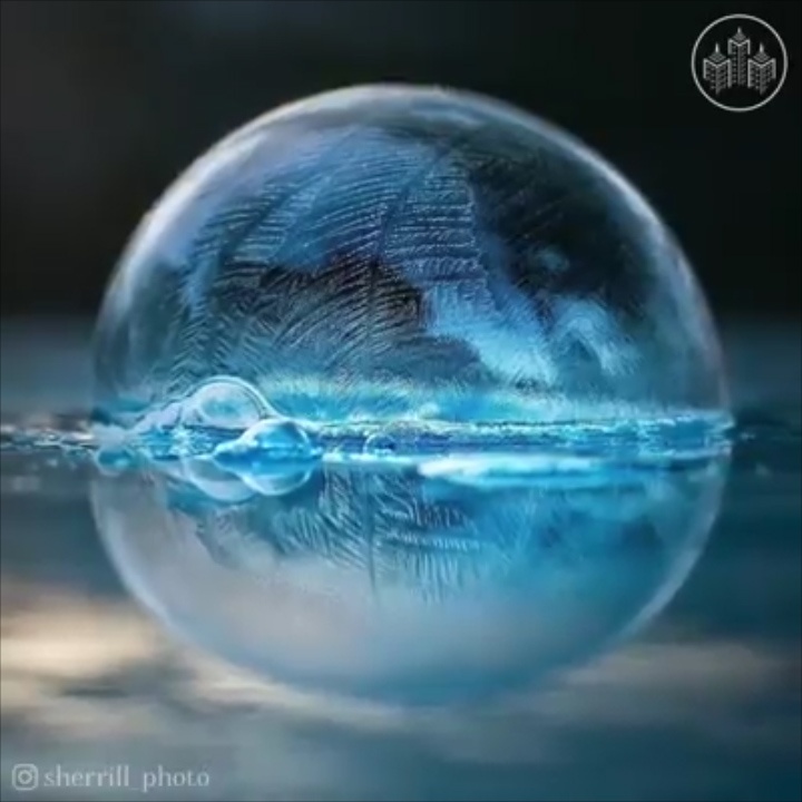 Ngam nhin bong bong dong bang lung linh trong tuyet lanh hinh anh