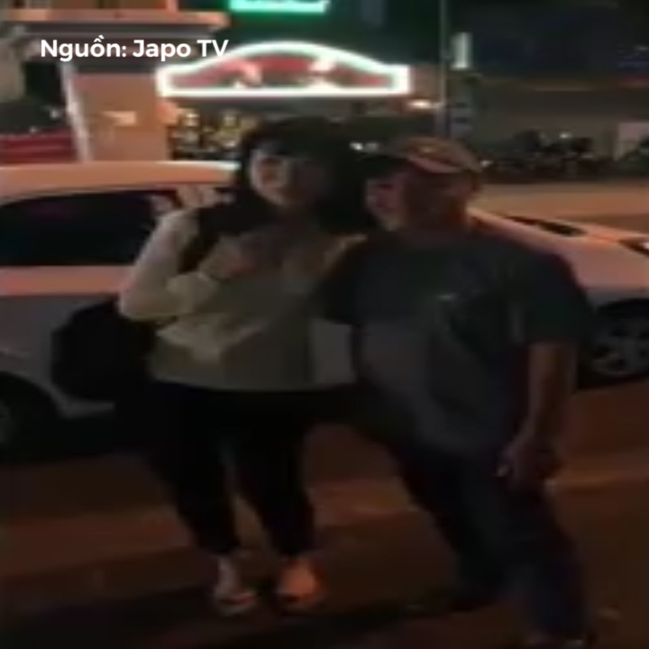 Nhat duoc iPhone X, tai xe tra lai cho co gai nguoi Nhat hinh anh