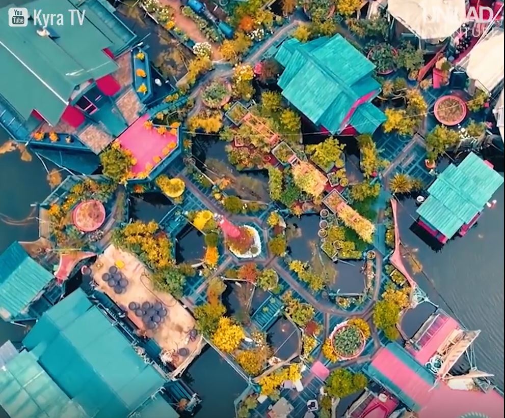 Cap vo chong Canada tu xay dung 'dao thien duong' tren bien hinh anh