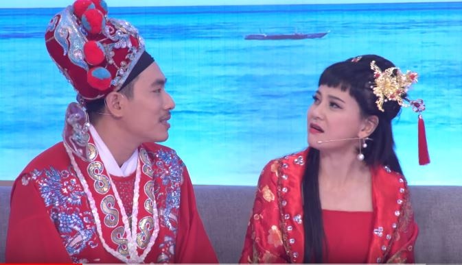 Kieu Minh Tuan va Cat Phuong soc vi co gai van 'mot minh' suot 21 nam hinh anh