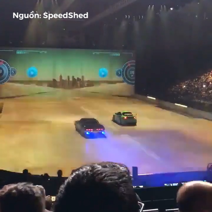 Tran dua sieu xe bang cong nghe gia lap hinh anh