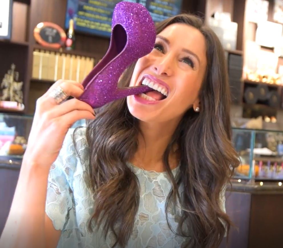 Doi giay cao got lap lanh co the lam mon trang mieng hinh anh