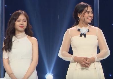 2 co nang voi man doi dap tri nao 'khop tung chu' tai Quy co hoan hao hinh anh