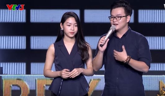 Nhac si 'Ca mot troi thuong nho' xin loi vo tai san khau Sing My Song hinh anh