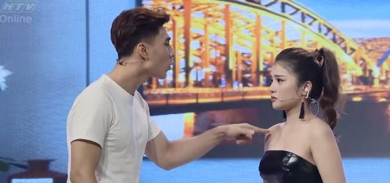 Tuan Anh doi mat voi nguoi vo ngoai tinh tai Quy Ong Hoan Hao hinh anh