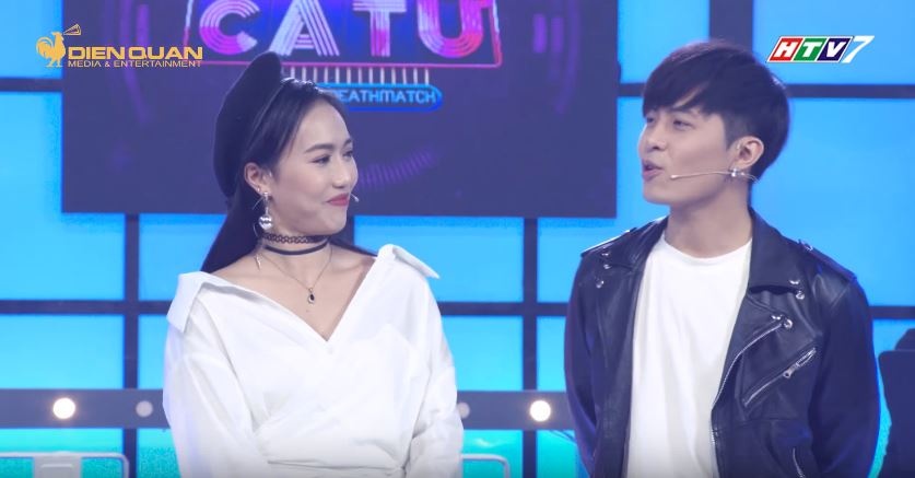 'Co tro' Dieu Nhi - Gin Tuan Kiet ket hop tai san khau San dau ca tu 2 hinh anh