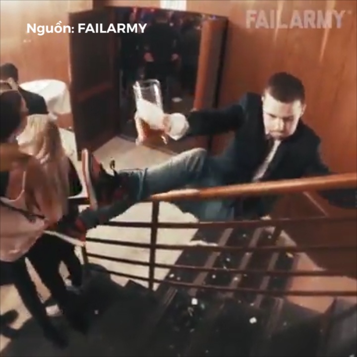 Tai nan cua nhung thanh nien muon 'the hien' minh hinh anh