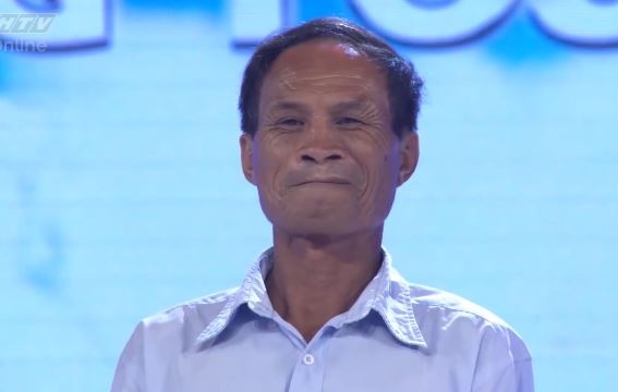 Hat cho nguoi ban 40 nam vot xac tren song Sai Gon hinh anh