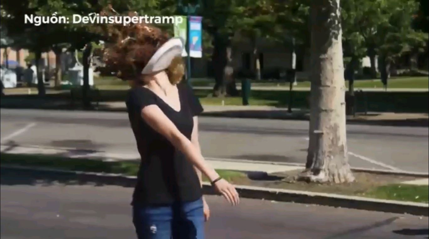 Nhung tinh huong nam ngoai du tinh khi choi the thao hinh anh